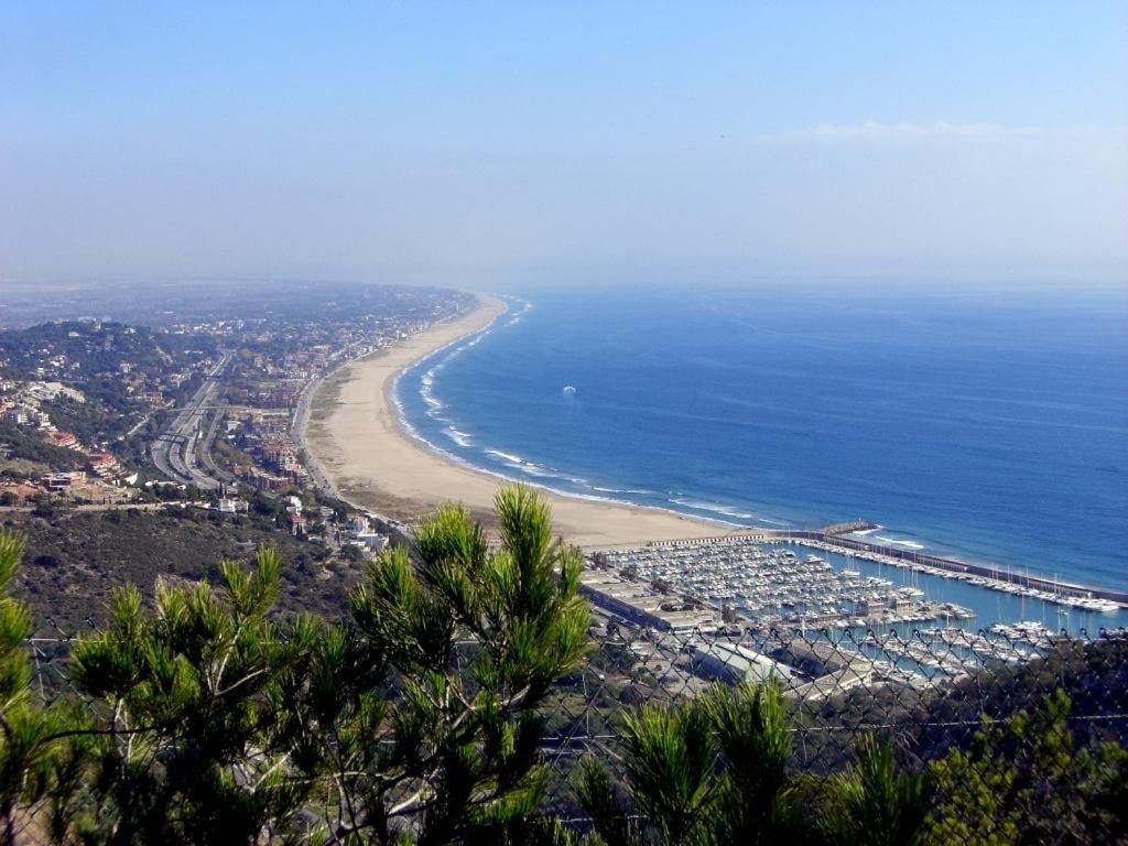 Verdaguer Home Castelldefels Esterno foto